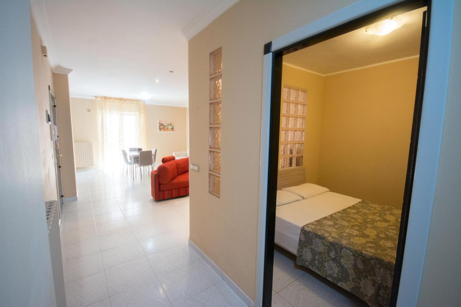 Al Vecchio Fontanile Bed and Breakfast Lesina Buitenkant foto