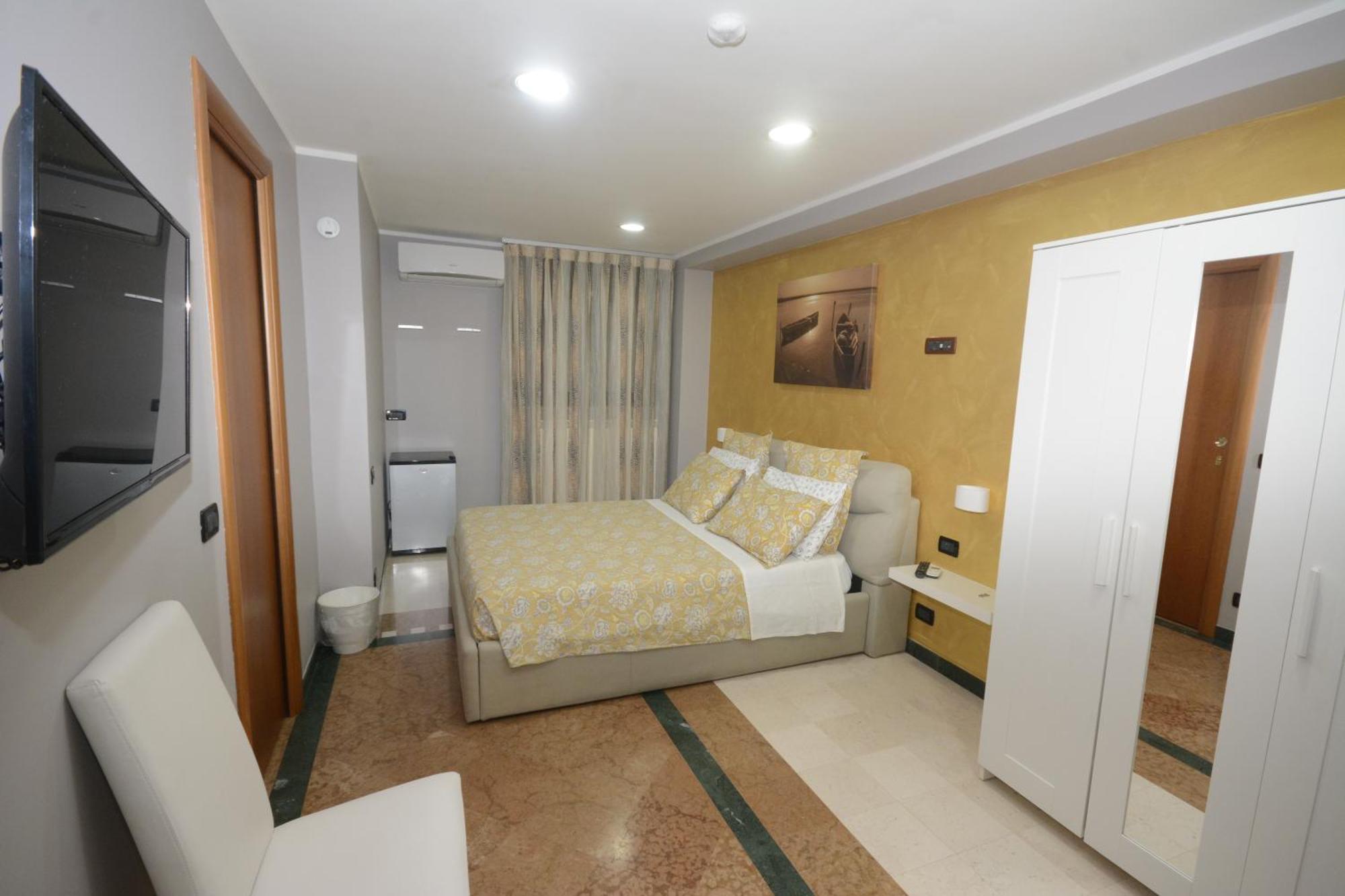 Al Vecchio Fontanile Bed and Breakfast Lesina Buitenkant foto