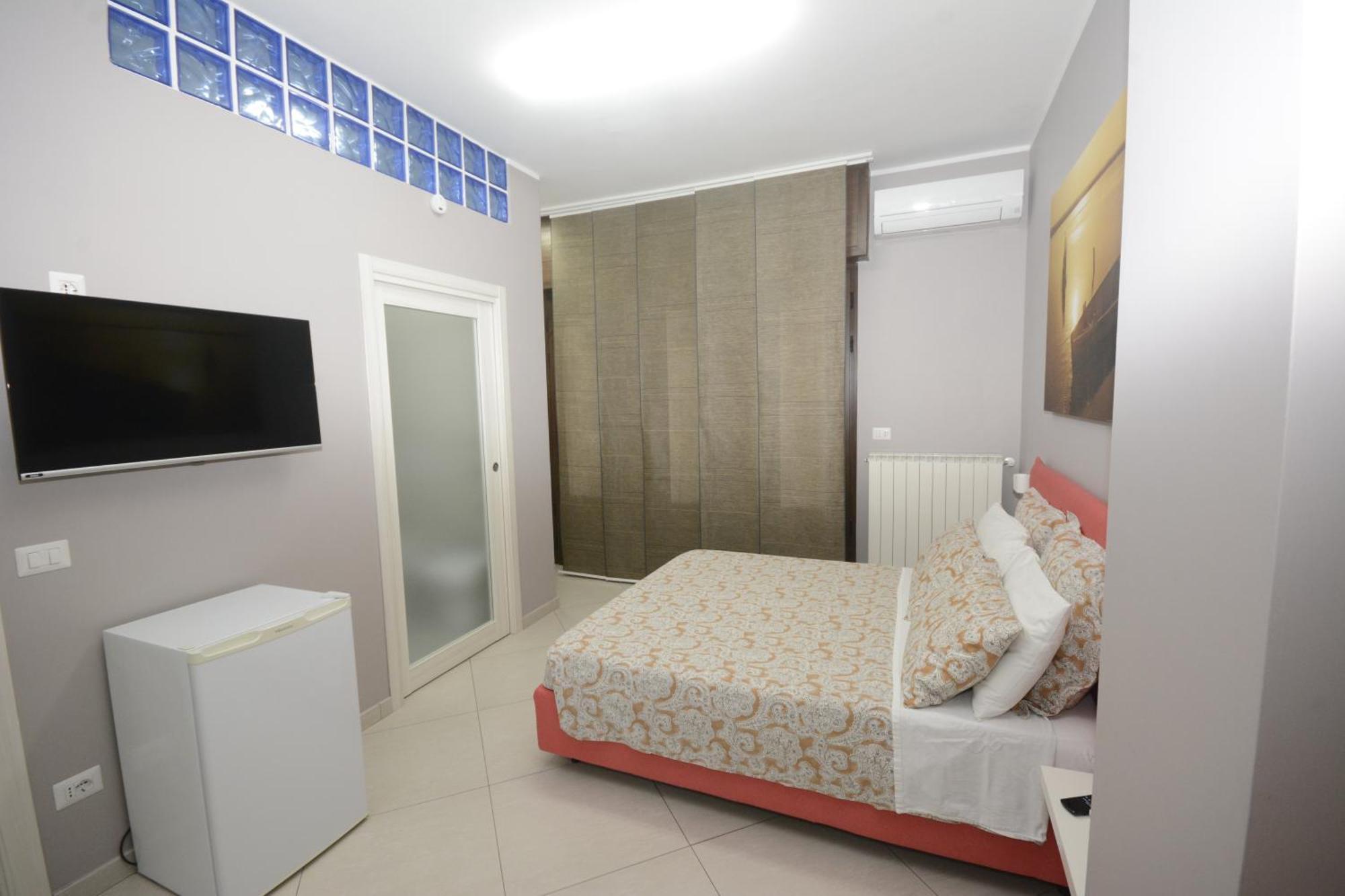 Al Vecchio Fontanile Bed and Breakfast Lesina Buitenkant foto