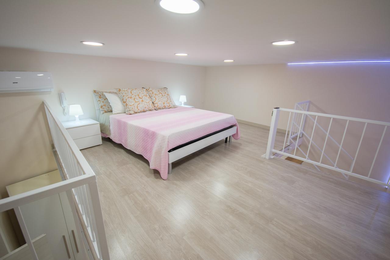 Al Vecchio Fontanile Bed and Breakfast Lesina Buitenkant foto
