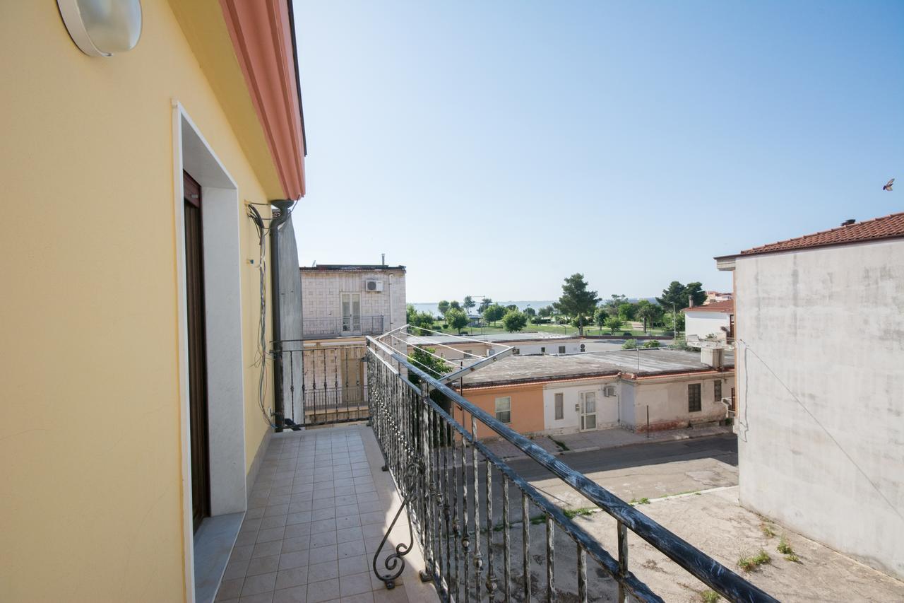 Al Vecchio Fontanile Bed and Breakfast Lesina Buitenkant foto